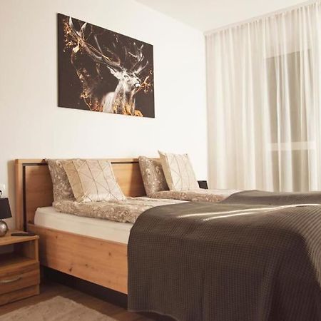 אורדאה 5 Dream Apartment 5 Cu Parcare Privata מראה חיצוני תמונה